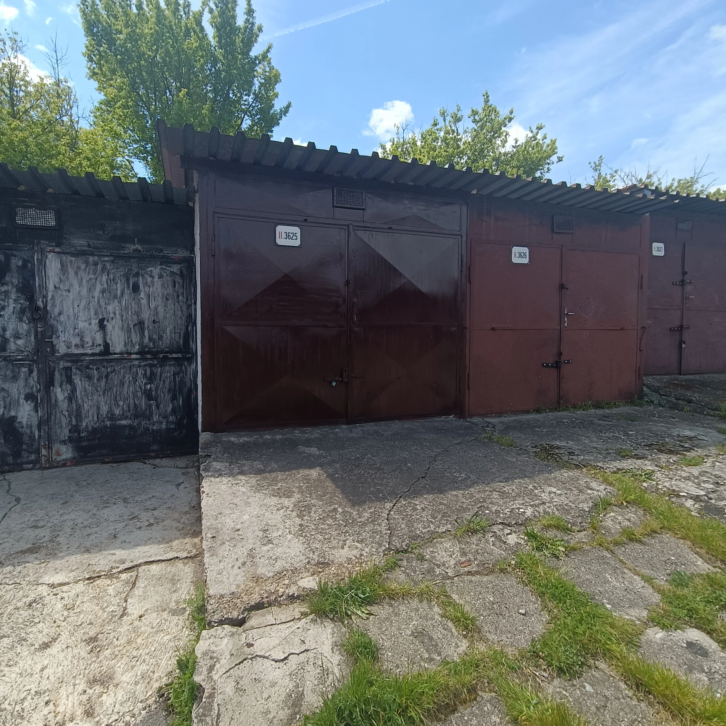 Predám garáž na Popradskej ul. -Košice