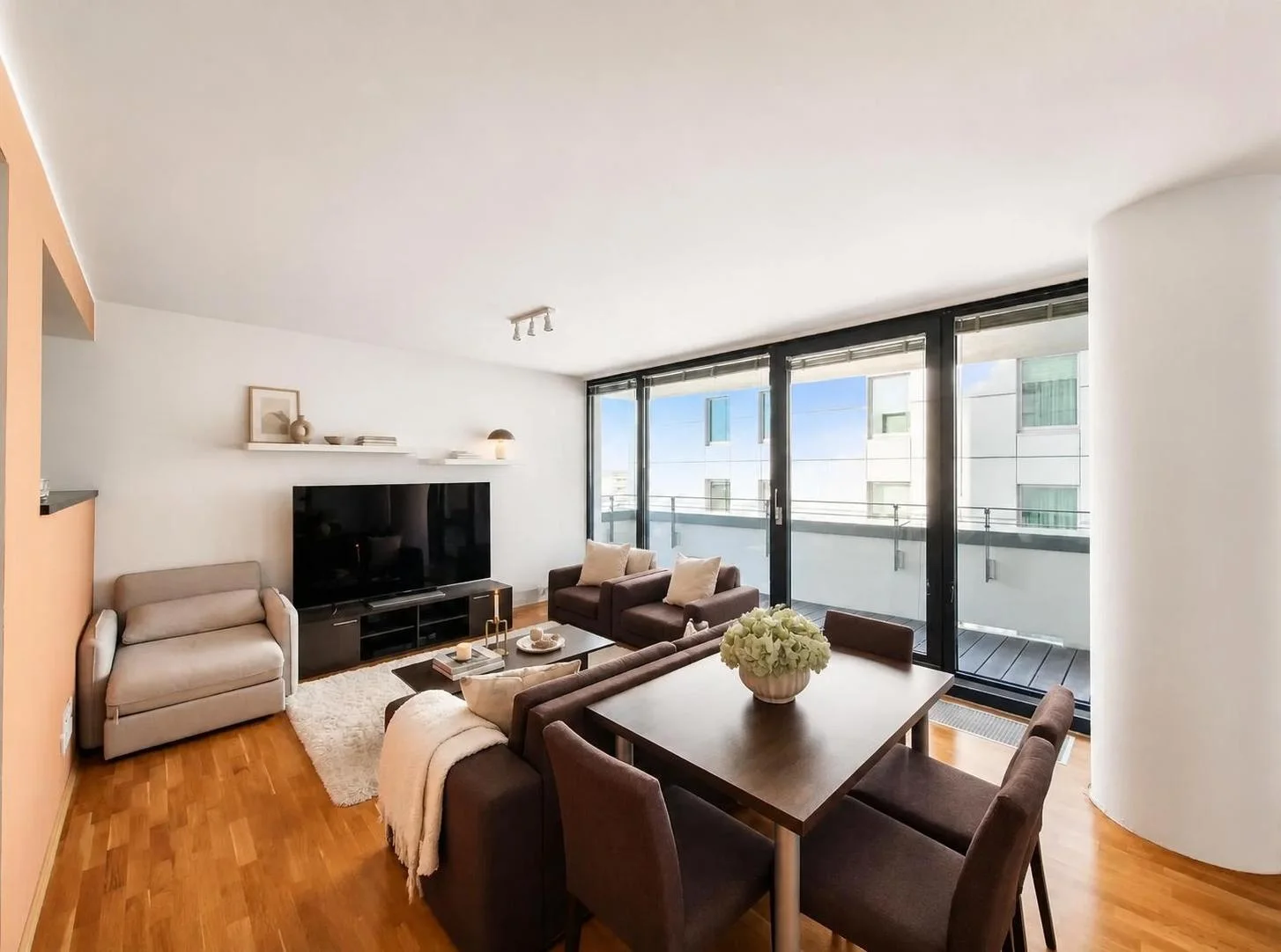 Predaj 2-izbového apartmánu 63,57 m² v River Parku s výhľadom na Dunaj